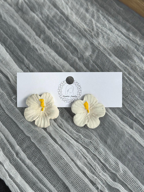 Hibiscus Studs